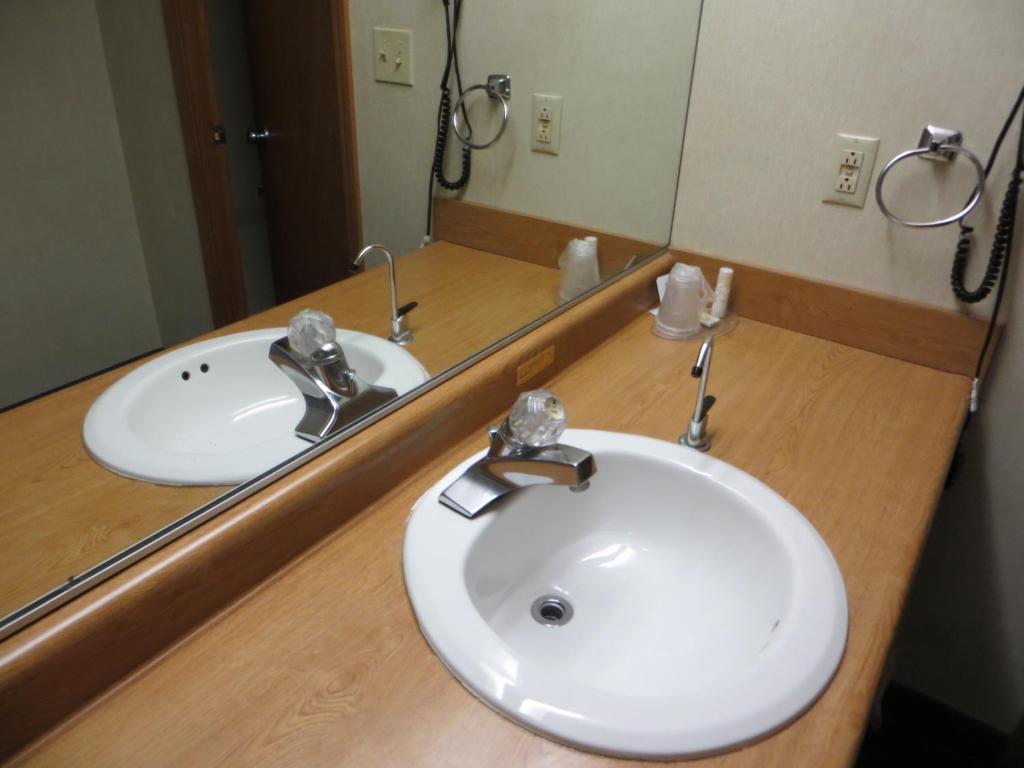Homestyle Inn And Suites Springfield Pokój zdjęcie
